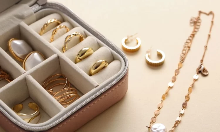 Jewelry Sizing Guide: Tips for Perfect Fit & Comfort